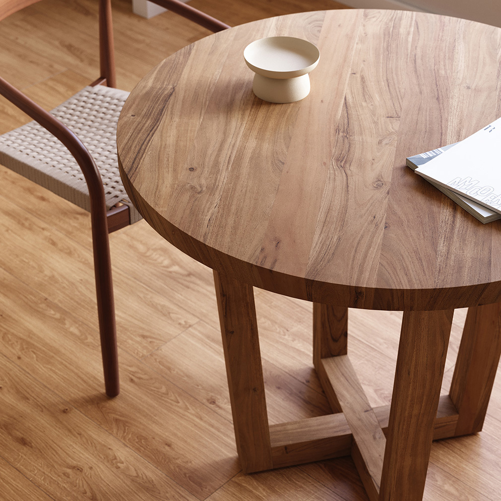 Nahla Dining Table