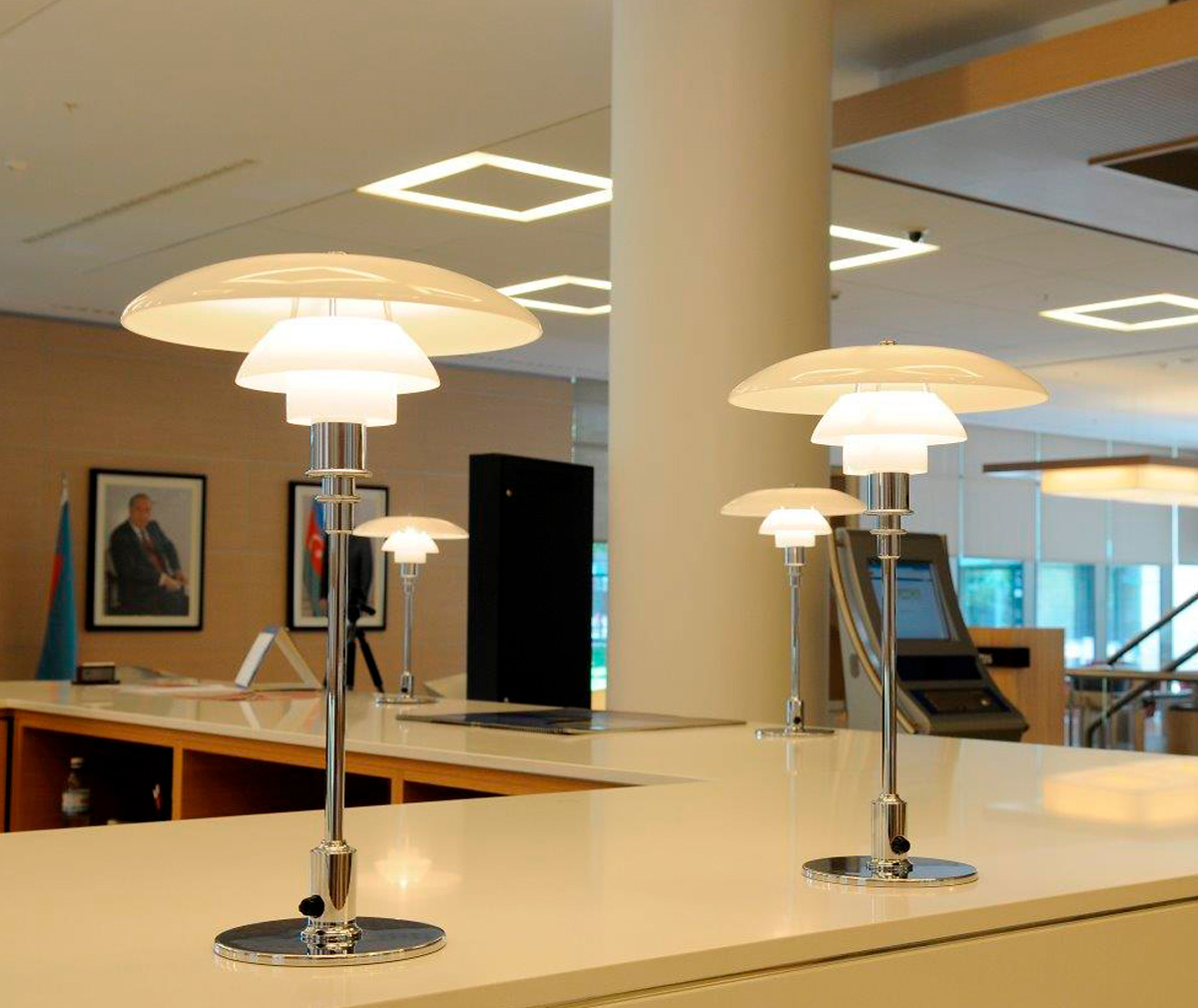 PH 3/2 Table Lamp