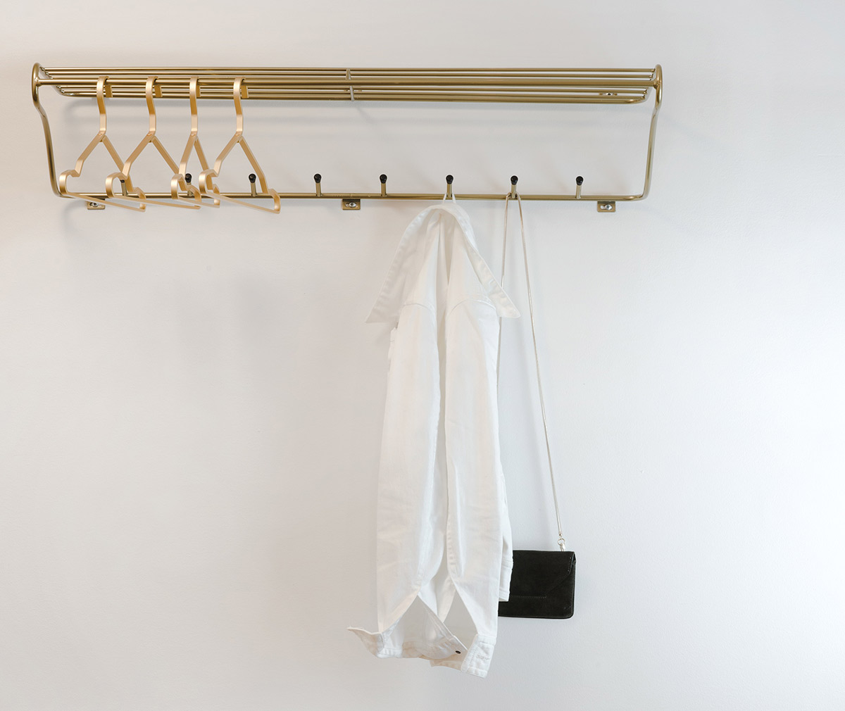 Maze hat rack store