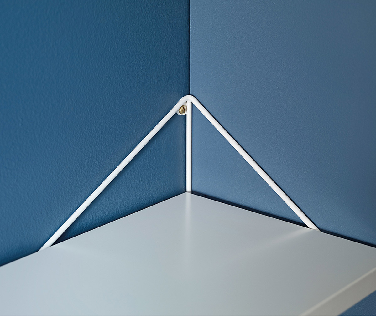 Maze Pythagoras Brackets, White | Vepsäläinen