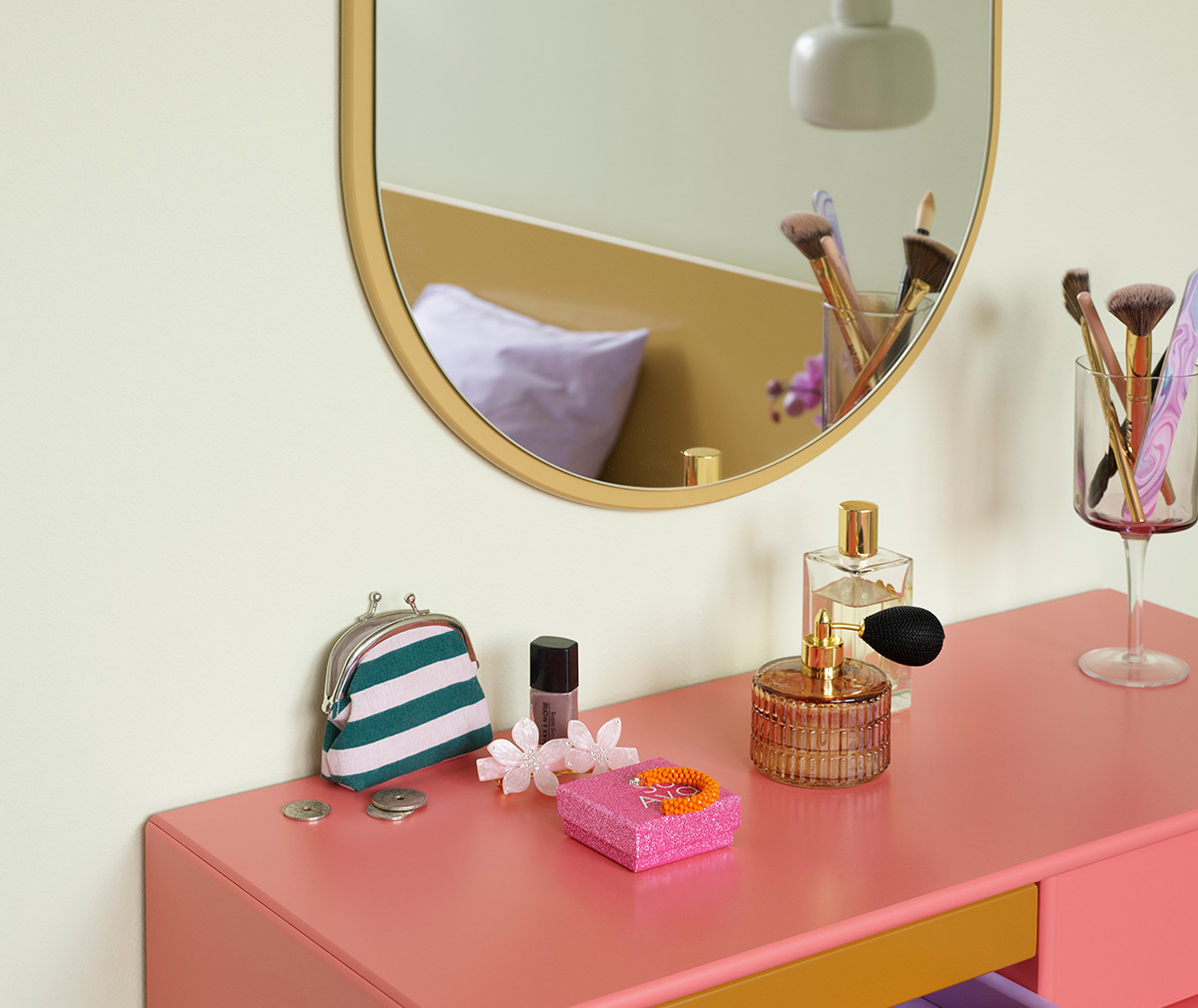 Look Mirror