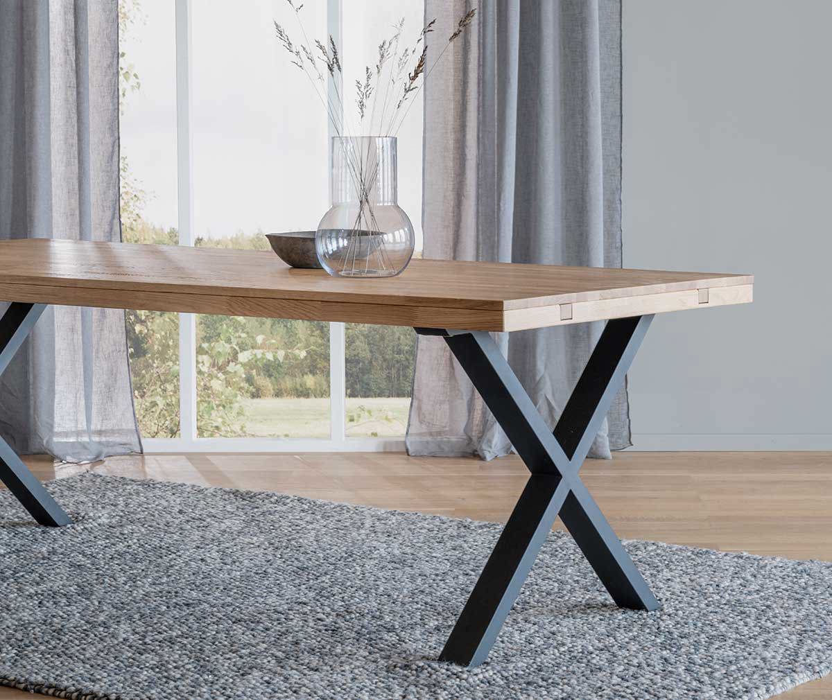 Brooklyn Extendable Dining Table