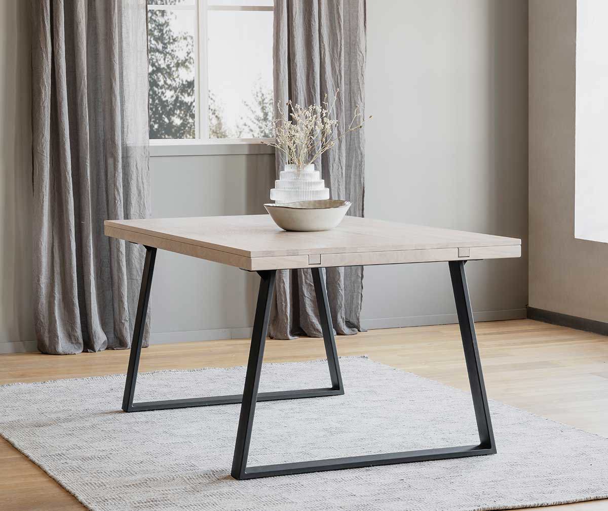 Brooklyn Extendable Dining Table