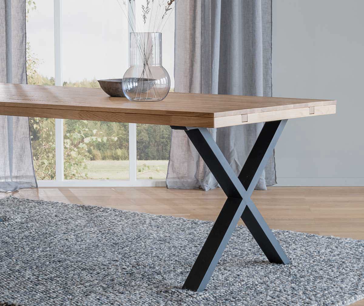 Brooklyn Extendable Dining Table