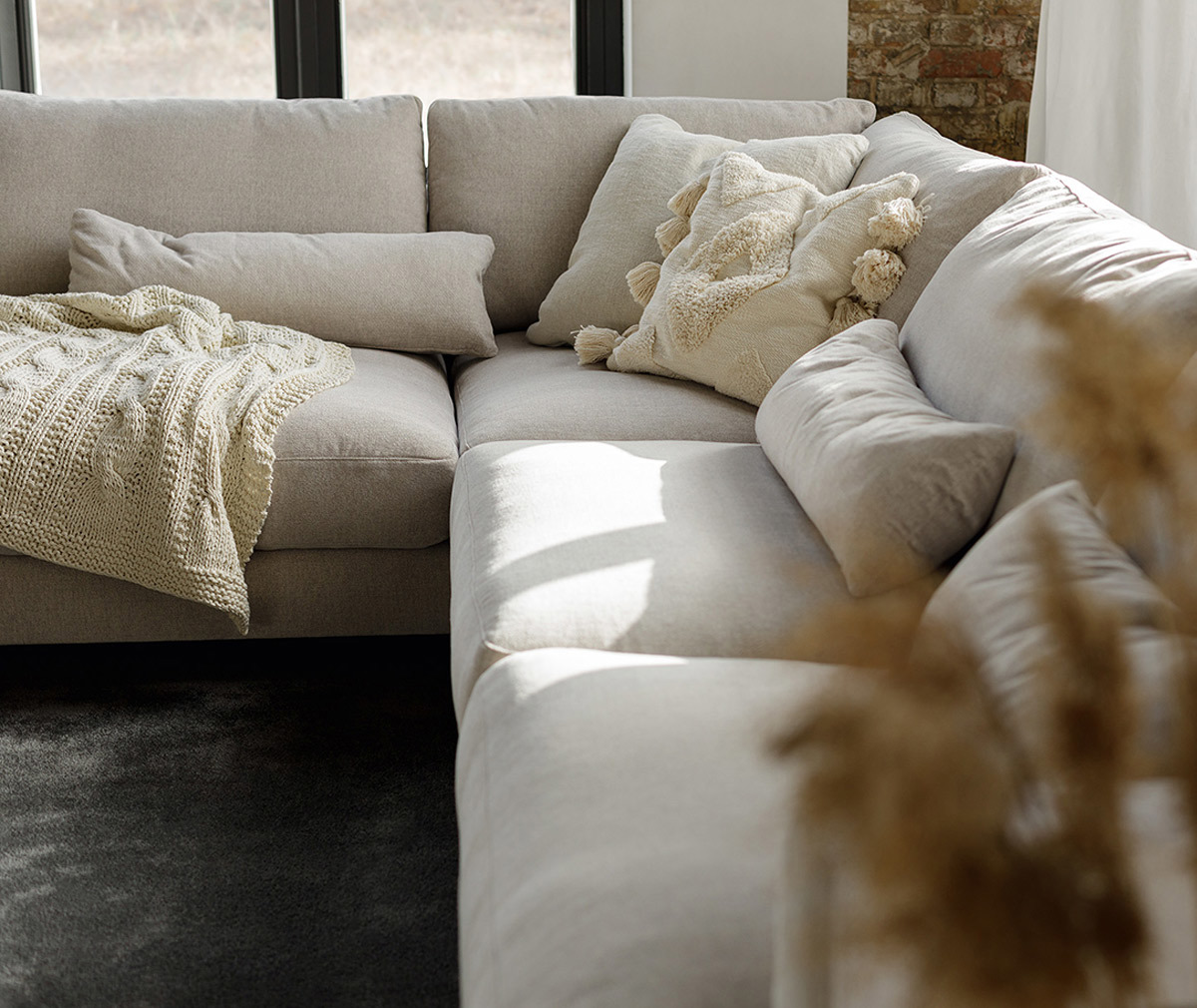 Brandon Chaise Sofa