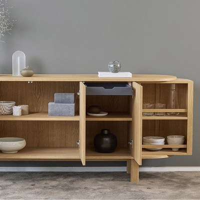 #543 Sideboard