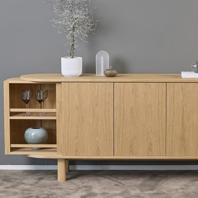 #543 Sideboard