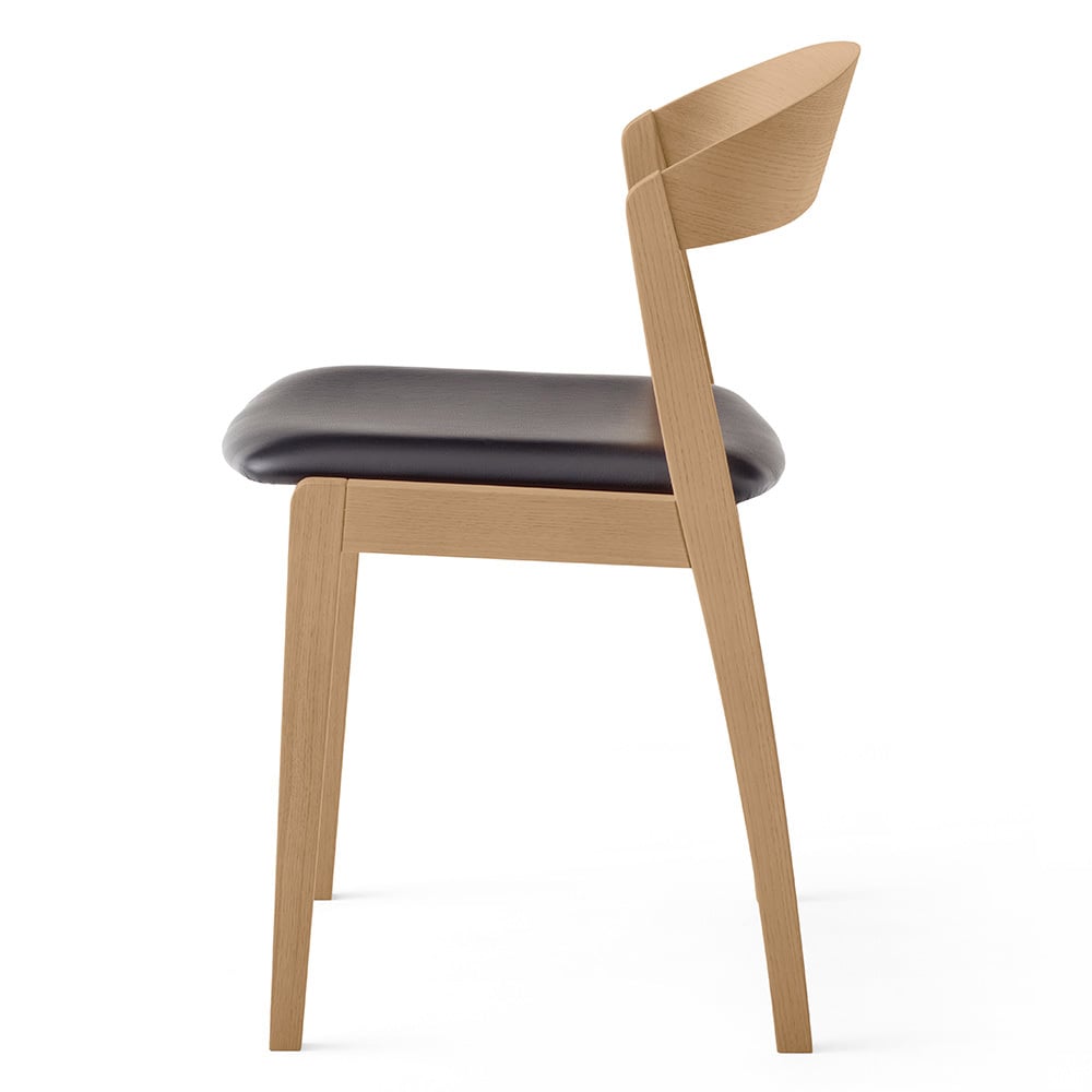 #825 Chair