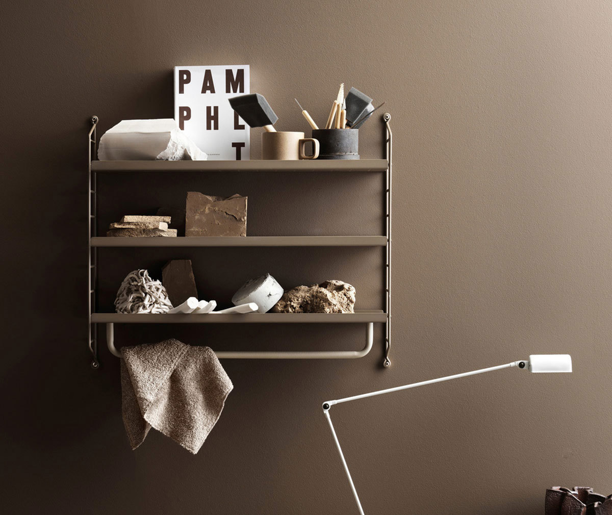 String Pocket Metal Shelf