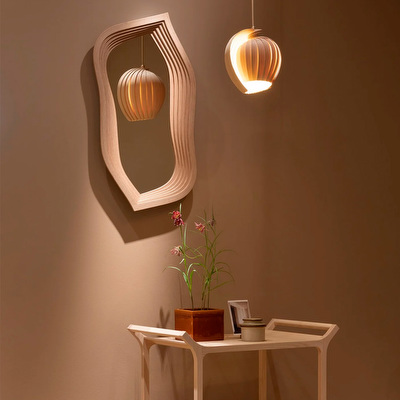 Mirror-peili