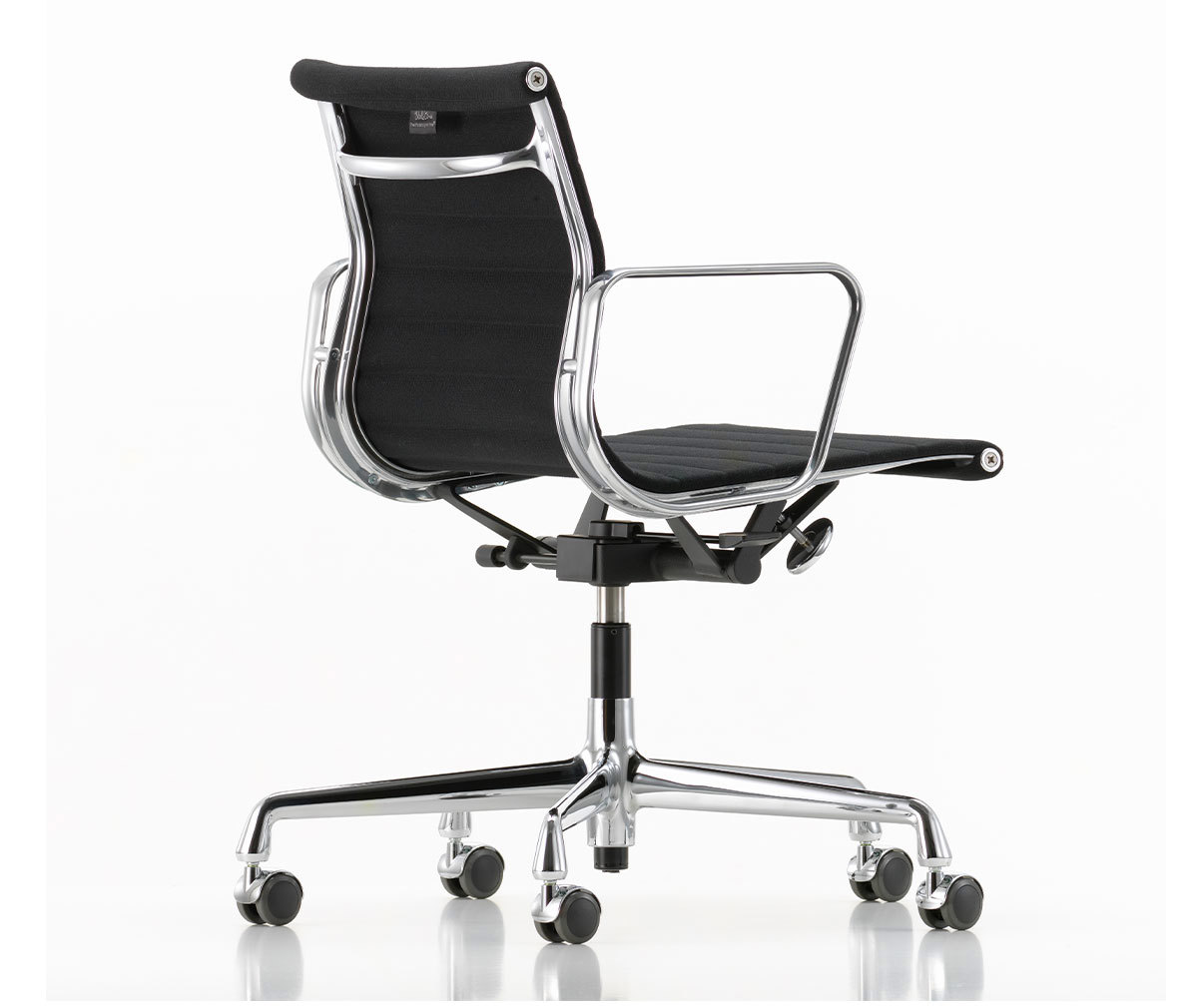 Aluminium Chair EA 118 Office Chair
