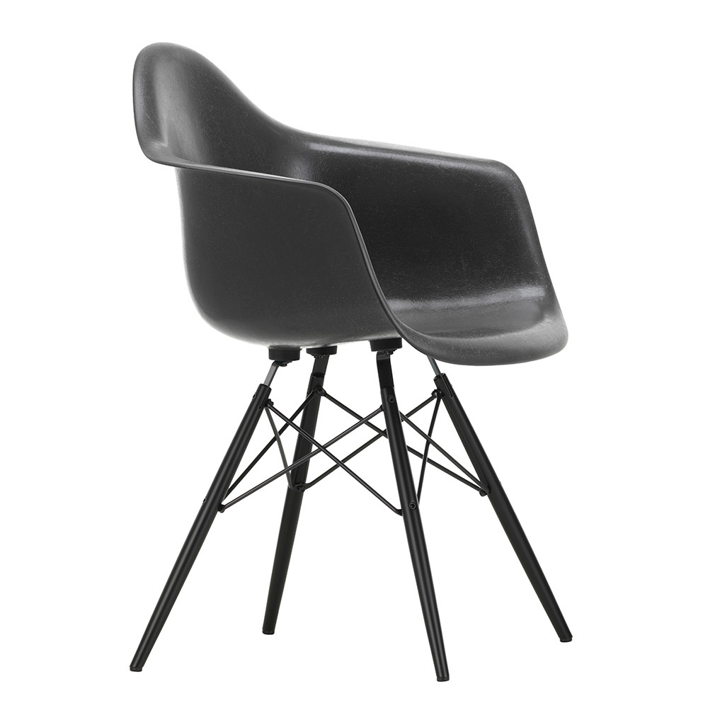 Eames DAW Fiberglass -tuoli