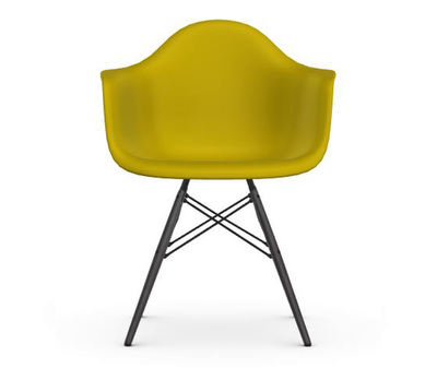Eames DAW RE -tuoli käsinojilla