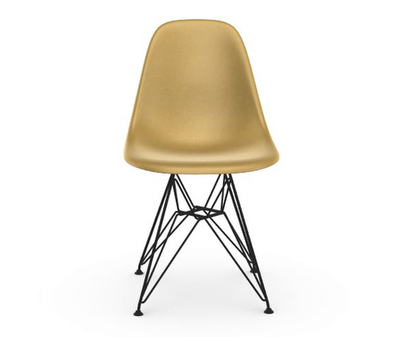 Eames DSR Fiberglass Chair