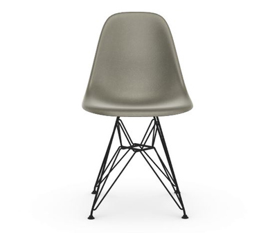 Eames DSR Fiberglass Chair