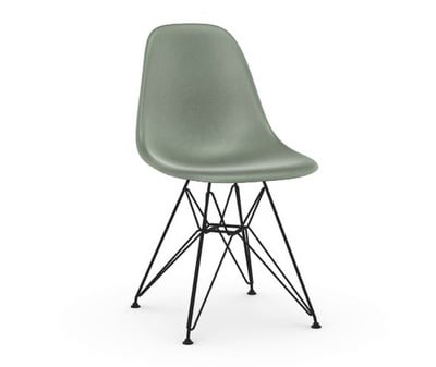 Eames DSR Fiberglass Chair