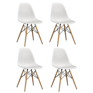 Eames DSW RE -tuoli, cotton white / vaalea vaahtera, 4 kpl Eames DSW RE -tuoli, cotton white / vaalea vaahtera, 4 kpl