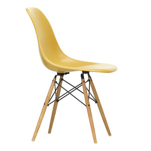 Eames DSW Fiberglass -tuoli, ochre light/hunajasaarni