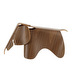Eames Elephant, pähkinä