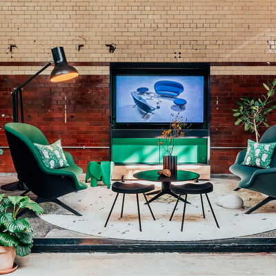 Eames Elephant RE