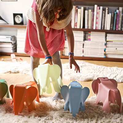 Eames Elephant RE Small