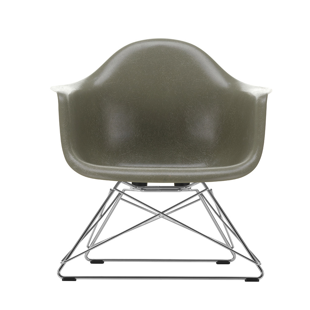 Eames LAR Fiberglass -tuoli