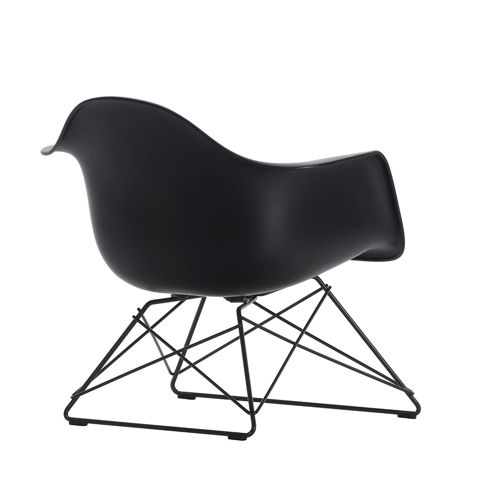 Eames LAR RE -tuoli