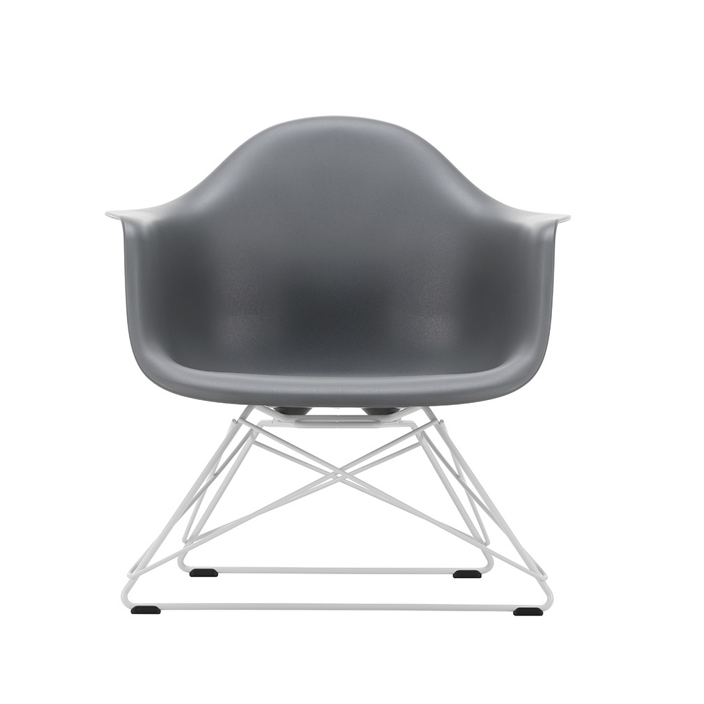 Eames LAR RE -tuoli