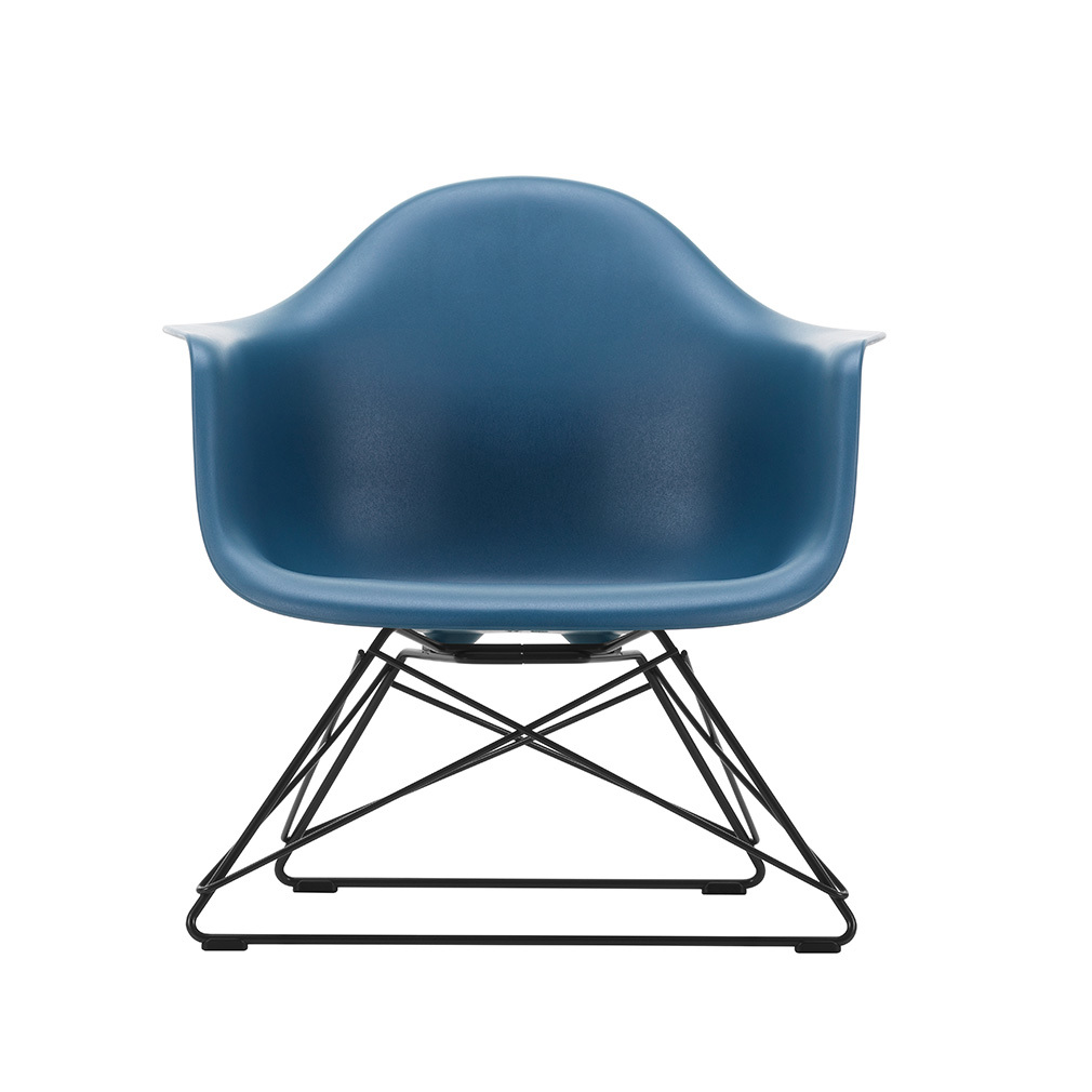 Eames LAR RE -tuoli