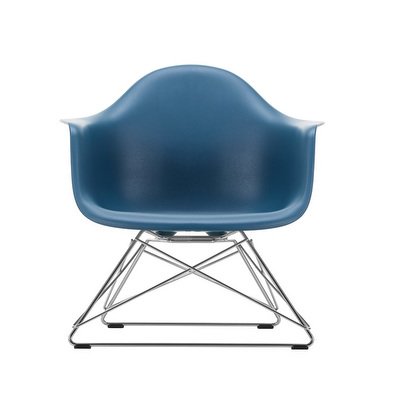 Eames LAR RE -tuoli