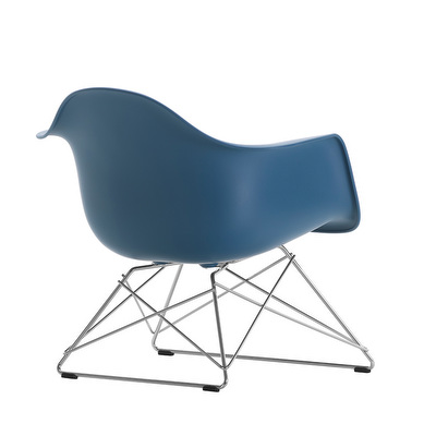 Eames LAR RE -tuoli