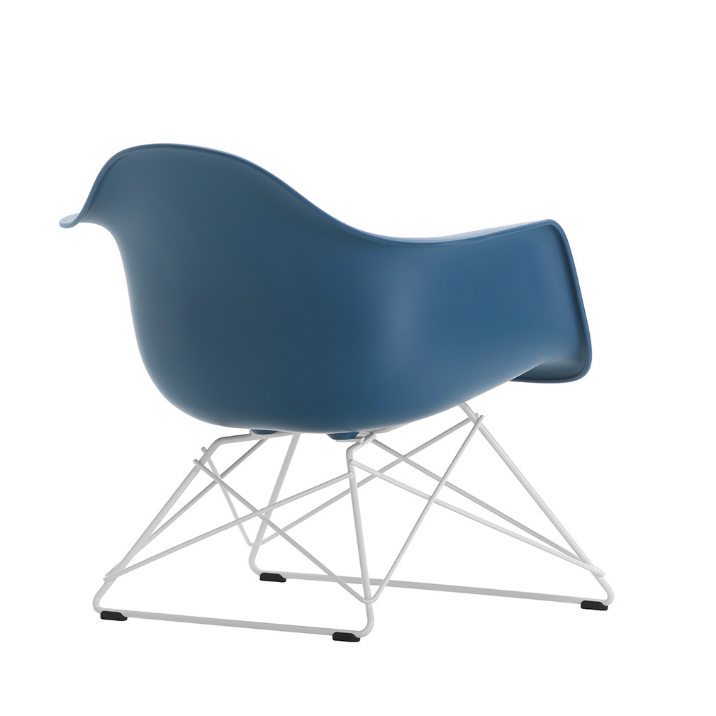 Eames LAR RE -tuoli