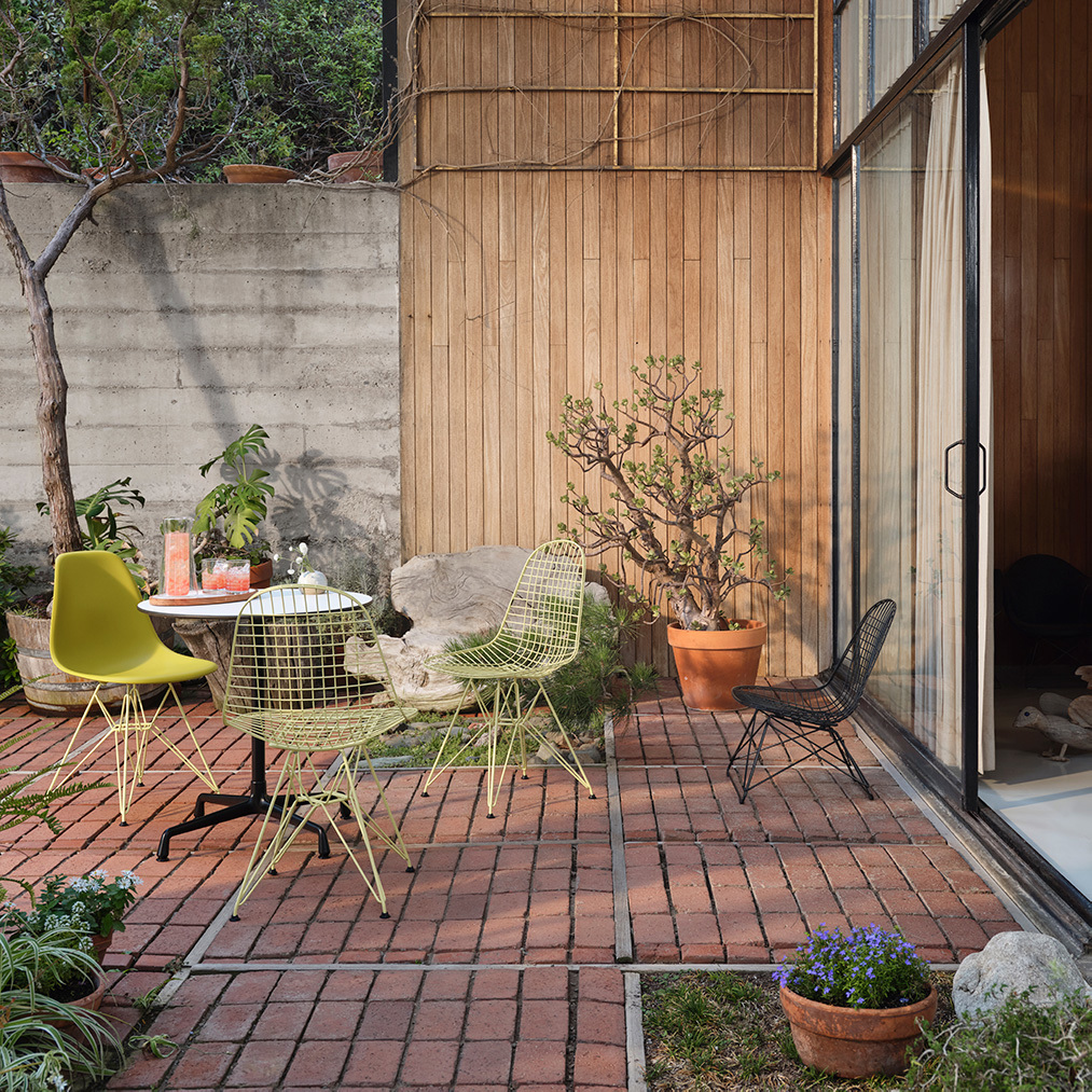Eames LKR Wire Chair
