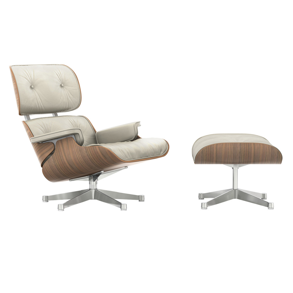 Eames Lounge -nojatuoli ja rahi