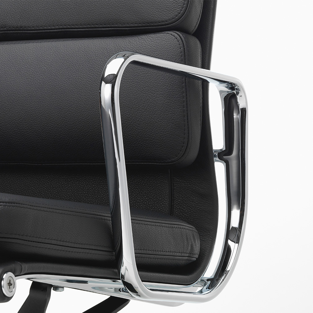 Eames Soft Pad EA217 Office Chair