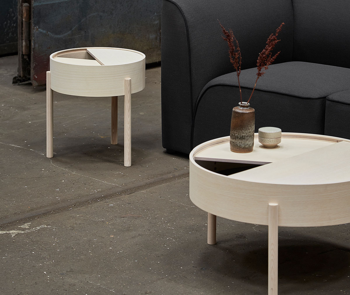 Arc shop coffee table