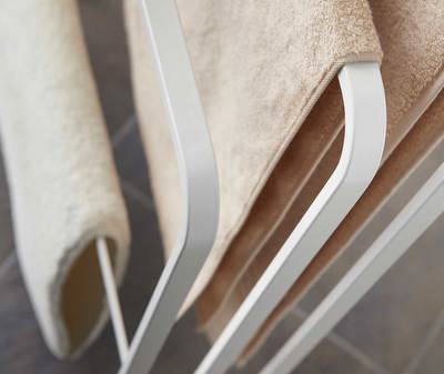 Tower Bath Towel Hanger