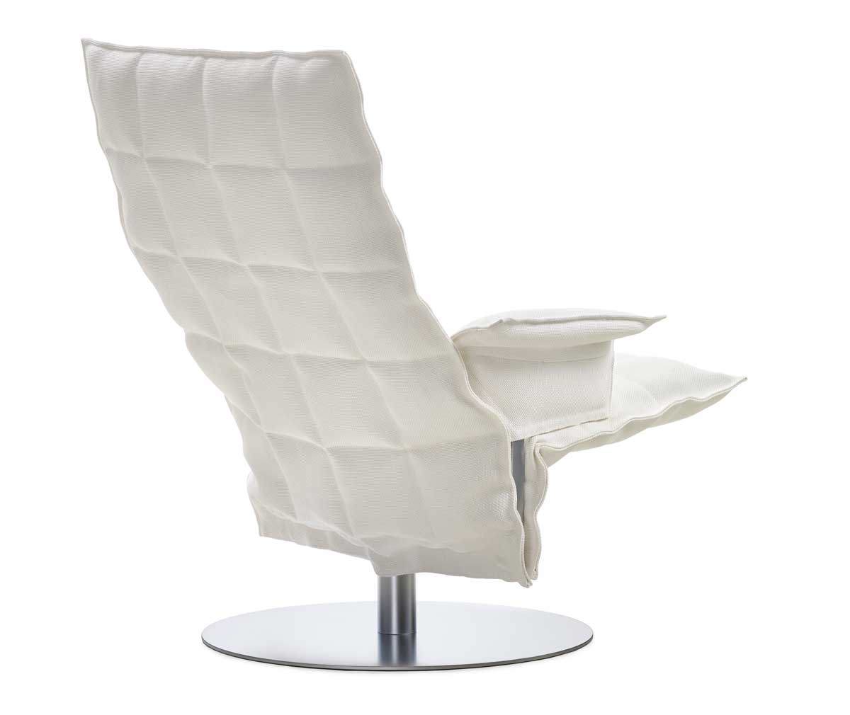 K Chair with Armrests