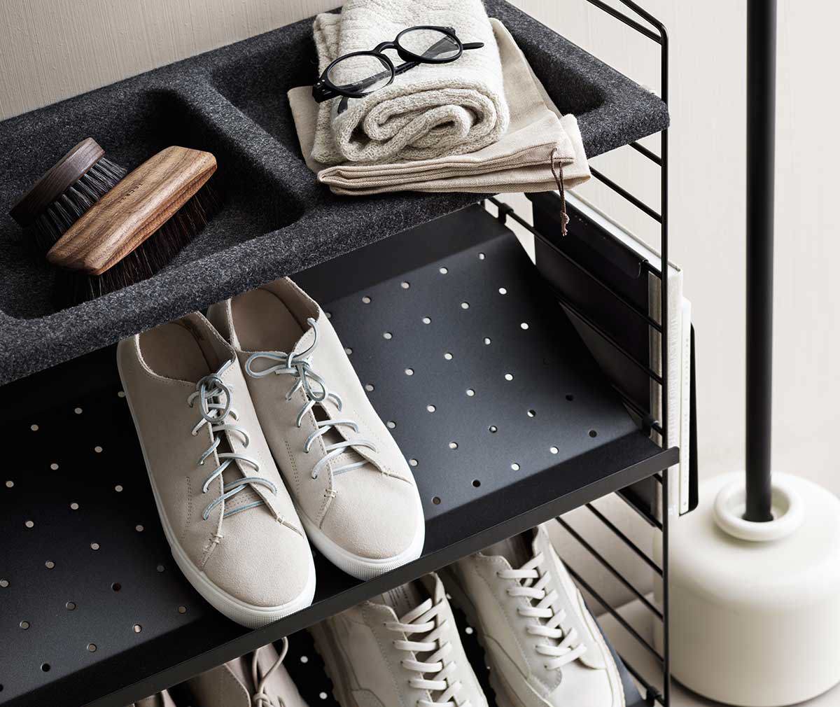 String System Shoe Shelf