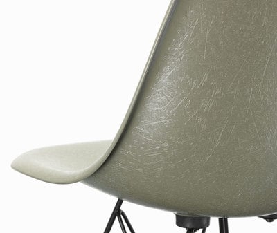 Eames DSR Fiberglass Chair